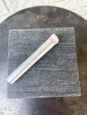 Skin2Skin Foundation brush